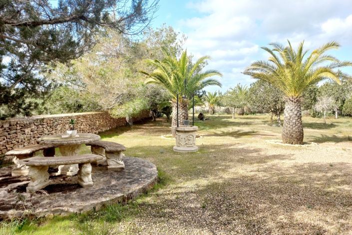 Image No.2-4 Bed Villa for sale