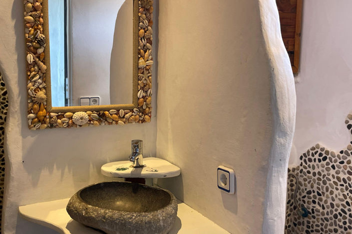 Image No.12-1 Bed Apartment for sale