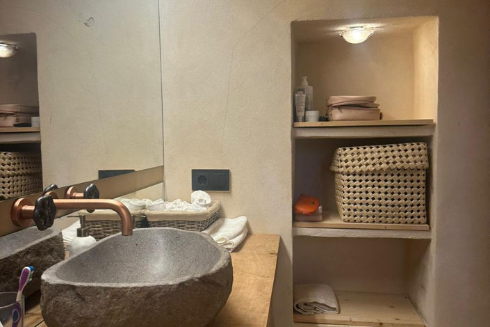 Image No.20-2 Bed Finca for sale