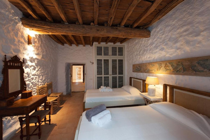 Image No.18-5 Bed Finca for sale