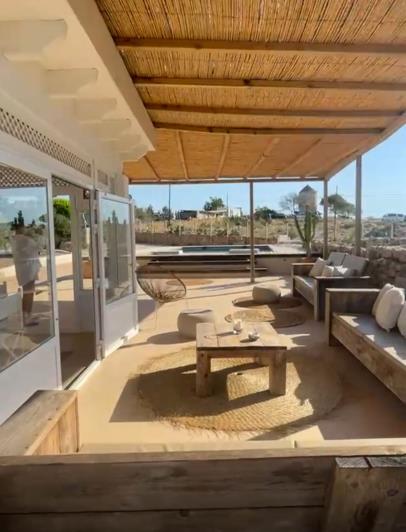 Image No.21-2 Bed Finca for sale