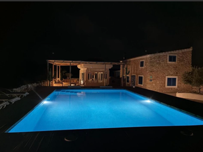 Image No.22-2 Bed Finca for sale