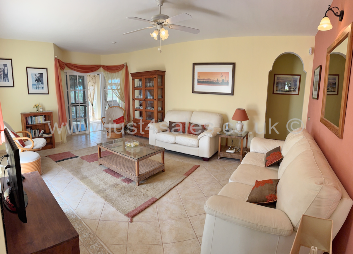 Image No.6-4 Bed Villa for sale