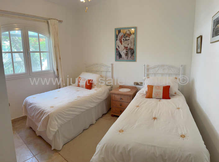 Image No.21-4 Bed Villa for sale