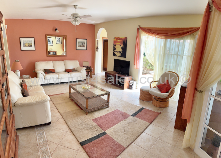 Image No.11-4 Bed Villa for sale