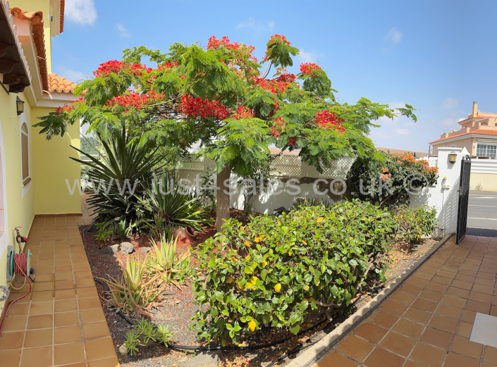 Image No.3-4 Bed Villa for sale