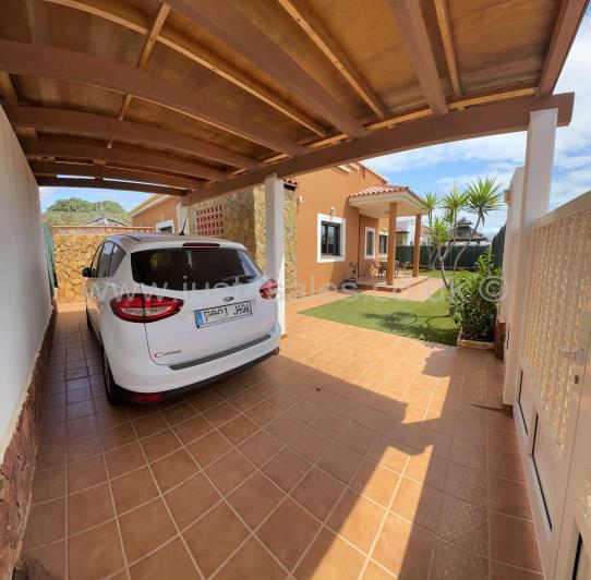 Image No.3-4 Bed Villa for sale