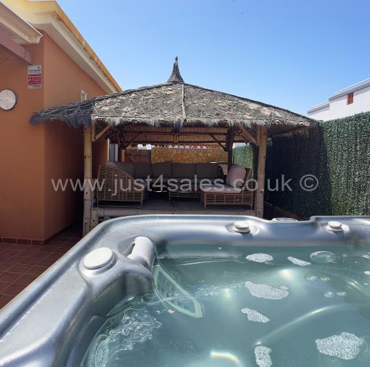 Image No.11-4 Bed Villa for sale