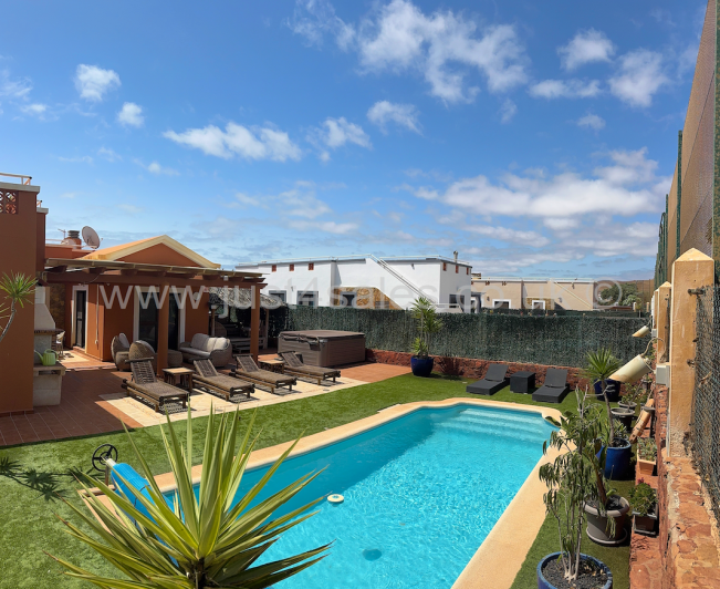 Image No.9-4 Bed Villa for sale