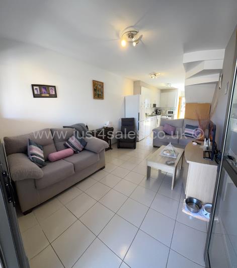 Image No.10-2 Bed Townhouse for sale