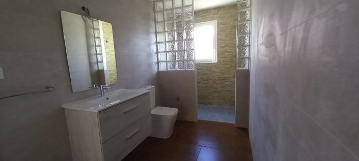 Image No.10-3 Bed Villa for sale