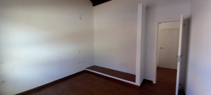 Image No.14-3 Bed Villa for sale