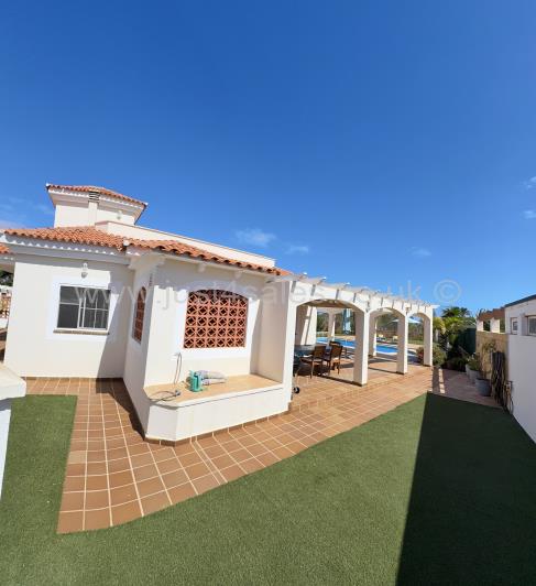 Image No.4-3 Bed Villa for sale