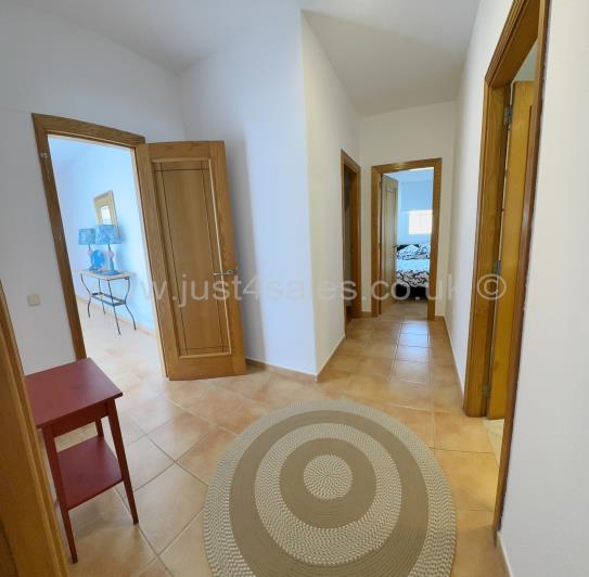 Image No.23-3 Bed Villa for sale