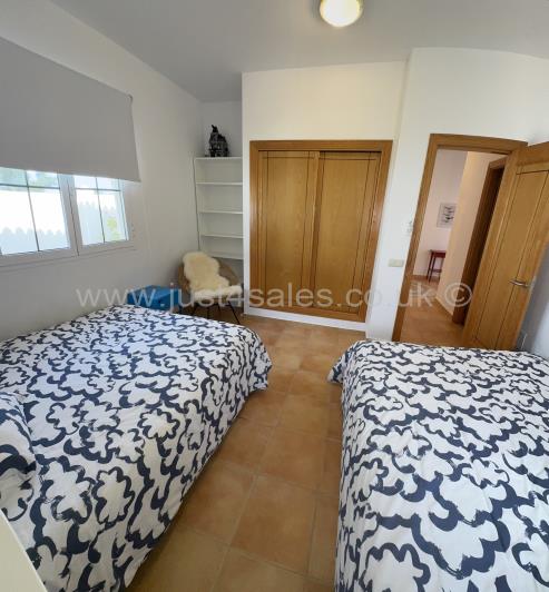 Image No.36-3 Bed Villa for sale