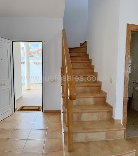 Image No.39-3 Bed Villa for sale