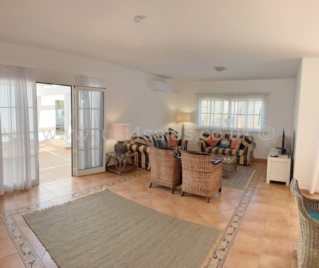 Image No.7-3 Bed Villa for sale