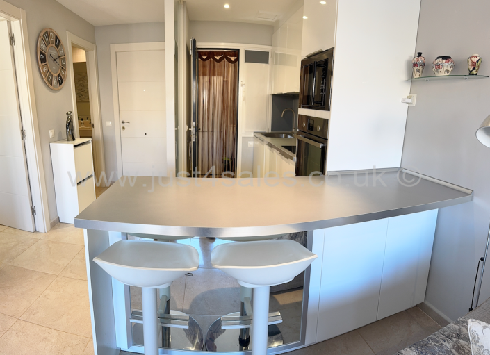 Image No.18-1 Bed Apartment for sale