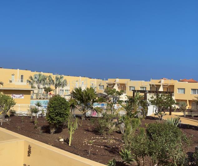 Image No.12-3 Bed Townhouse for sale