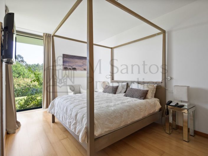 Image No.15-2 Bed House for sale