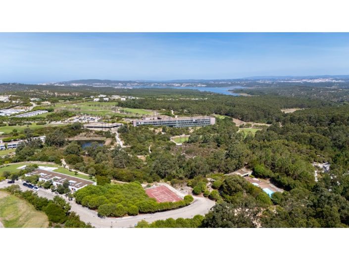 Image No.42-2 Bed House for sale