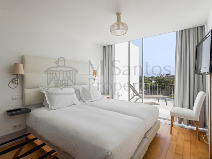 Image No.11-3 Bed House for sale