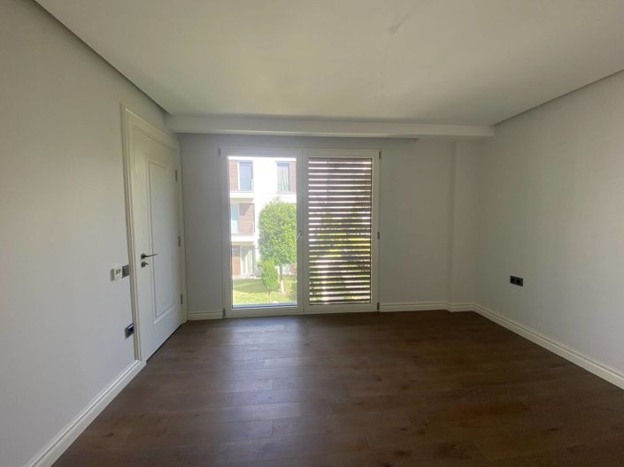 Image No.28-1 Bed Apartment for sale