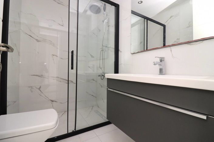 Image No.17-2 Bed Apartment for sale