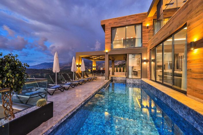 Image No.2-5 Bed House/Villa for sale