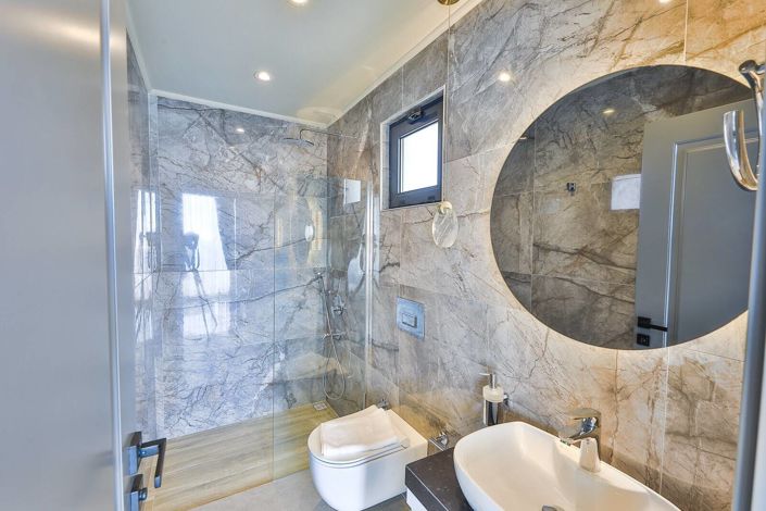 Image No.32-5 Bed House/Villa for sale