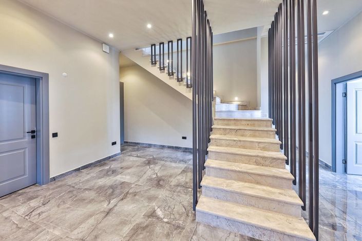 Image No.33-5 Bed House/Villa for sale