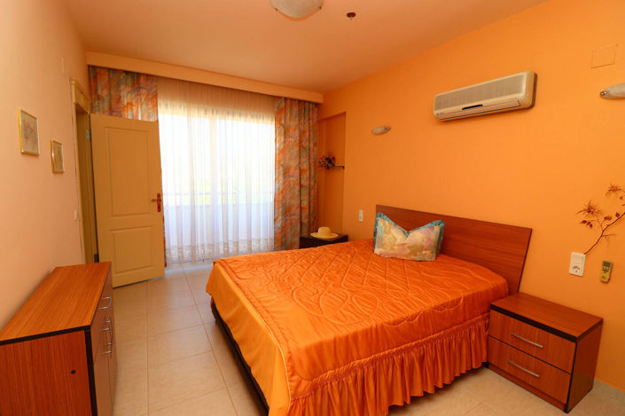 Image No.23-3 Bed Apartment for sale