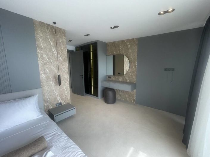 Image No.24-4 Bed House/Villa for sale