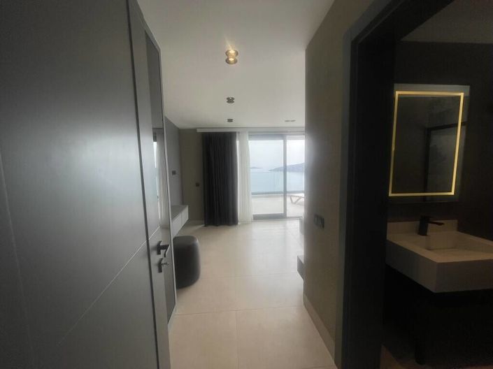 Image No.26-4 Bed House/Villa for sale