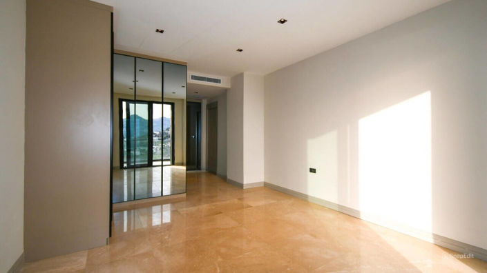 Image No.33-5 Bed House/Villa for sale