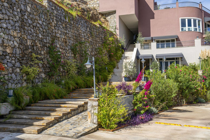 Image No.12-1 Bed Apartment for sale