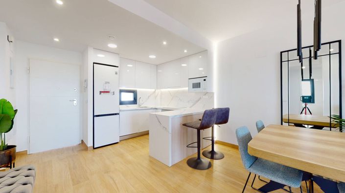 Image No.28-2 Bed Apartment for sale