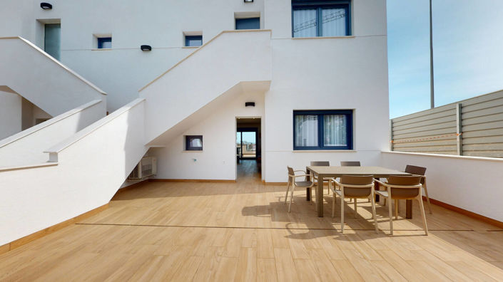 Image No.5-2 Bed Apartment for sale