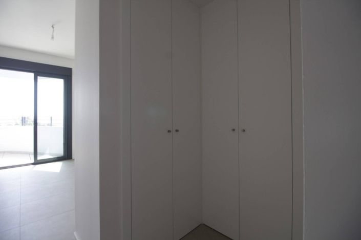 Image No.11-4 Bed Apartment for sale