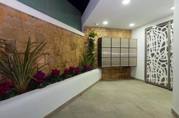 Image No.8-3 Bed Apartment for sale