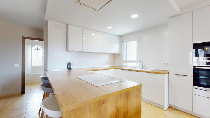 Image No.36-5 Bed House/Villa for sale