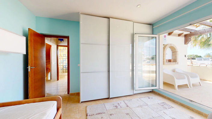 Image No.50-5 Bed House/Villa for sale