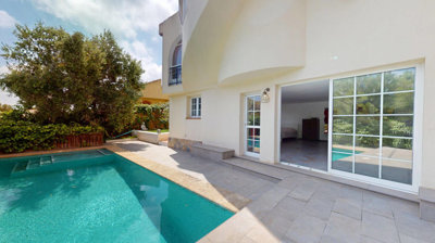 Exterior 9