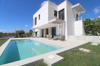 Exterior 1