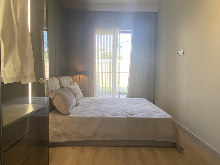 Image No.12-1 Bed Apartment for sale