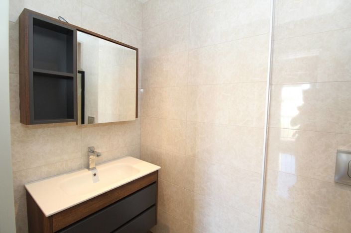 Image No.13-2 Bed Apartment for sale