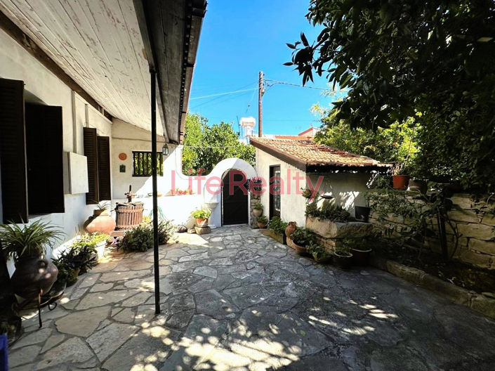 Image No.22-4 Bed House for sale