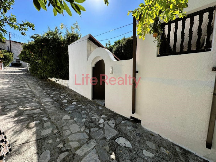 Image No.24-4 Bed House for sale