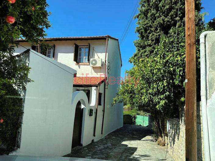 Image No.25-4 Bed House for sale