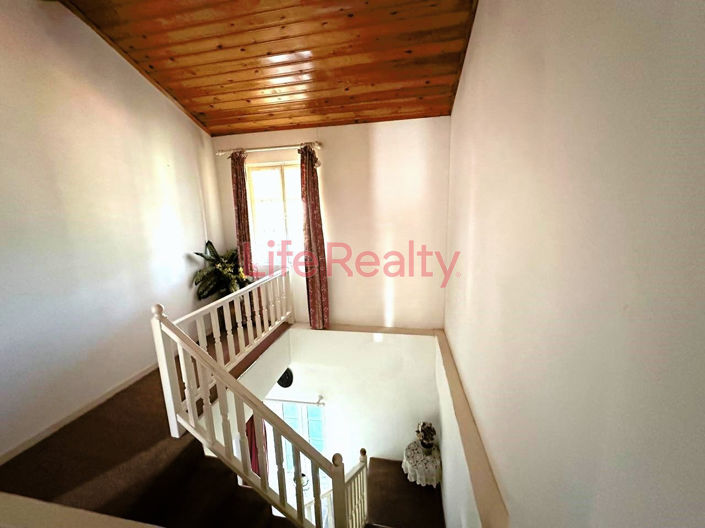 Image No.5-4 Bed House for sale